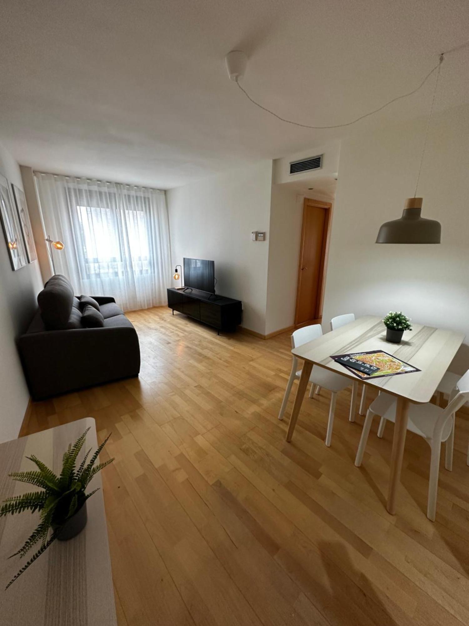 At Home Santo Domingo Гуадалахара Екстериор снимка
